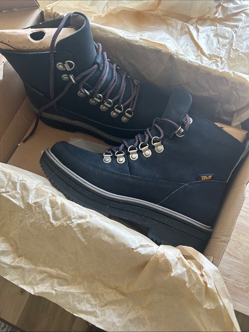 Teva Black Lace-Up Women's Waterproof Hiking Boots